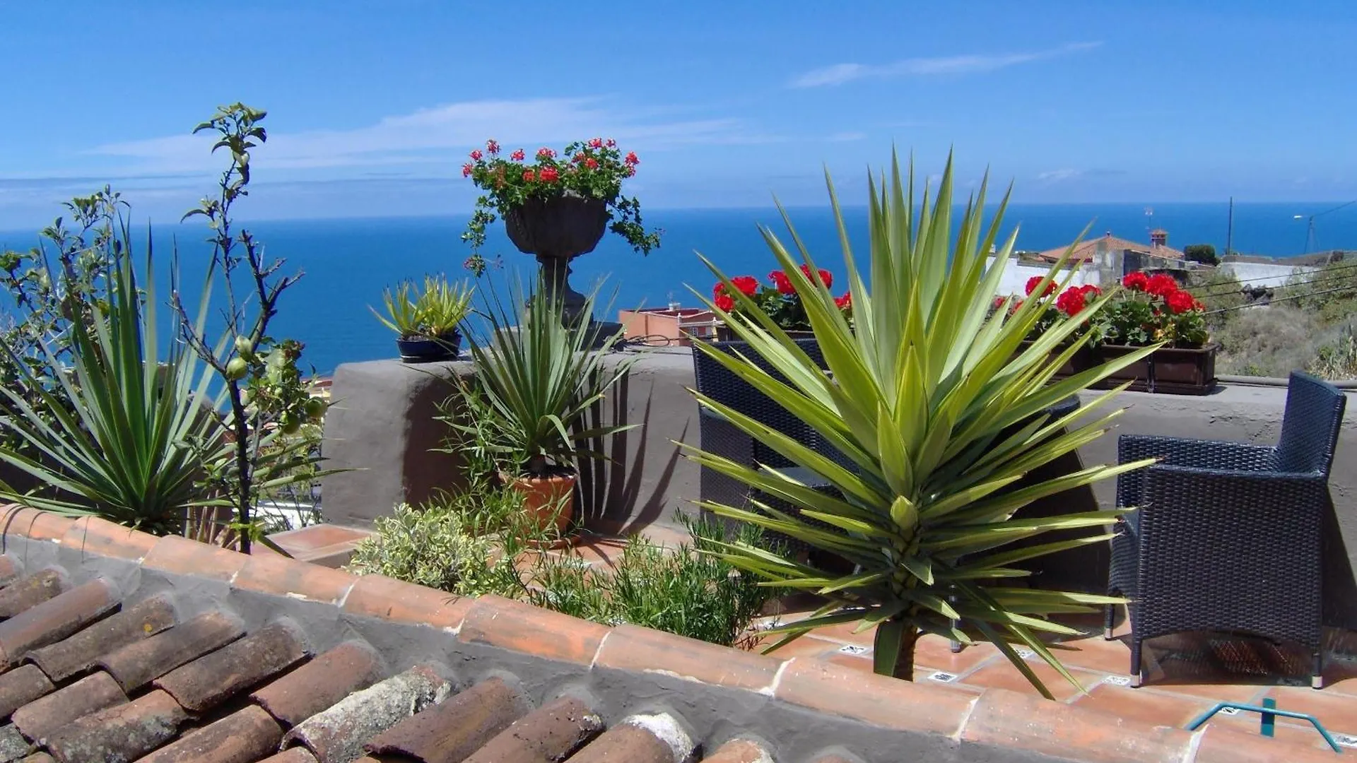 Ferienwohnung Mit Kleiner Innenhof-Terrasse Im Mediterranen Stil イコー・デ・ロス・ビノス 0*,